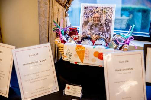 Silent-Auction-Item-17